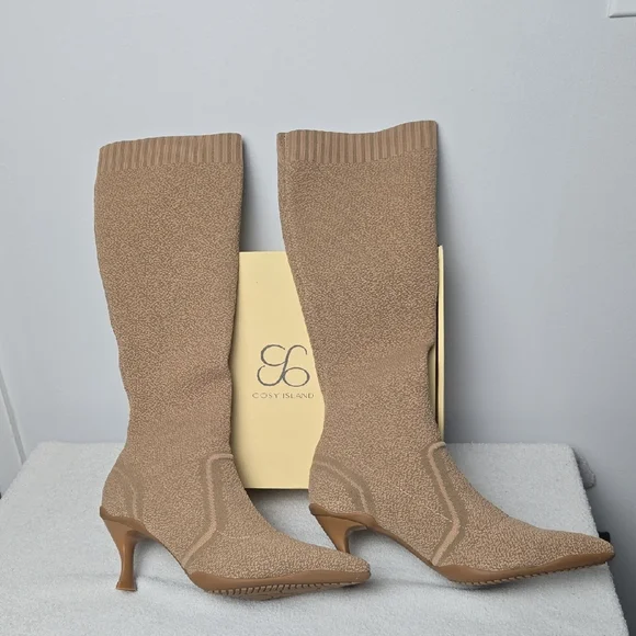 Cosy Island Women's Elegant Tan Heeled Boots - Picture 1 of 9